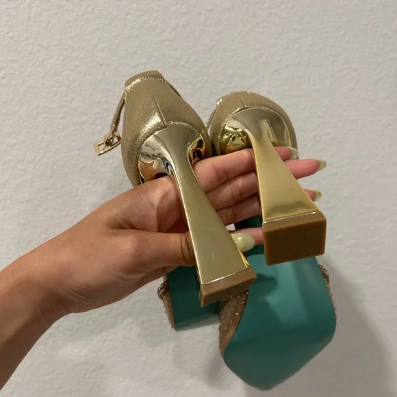 Betsey Johnson Gold and Tan Slingback Heels - Picture 5 of 11